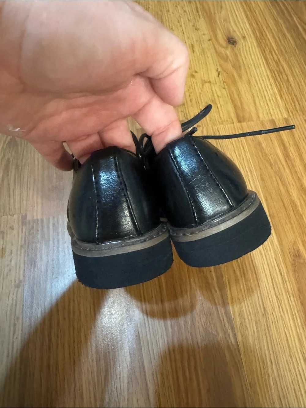 Kids’ Black Deer Stags Dress Shoes – Size8